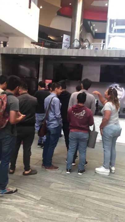 Video: Euforia entre los poblanos por adquirir boletos para Avengers: End Game