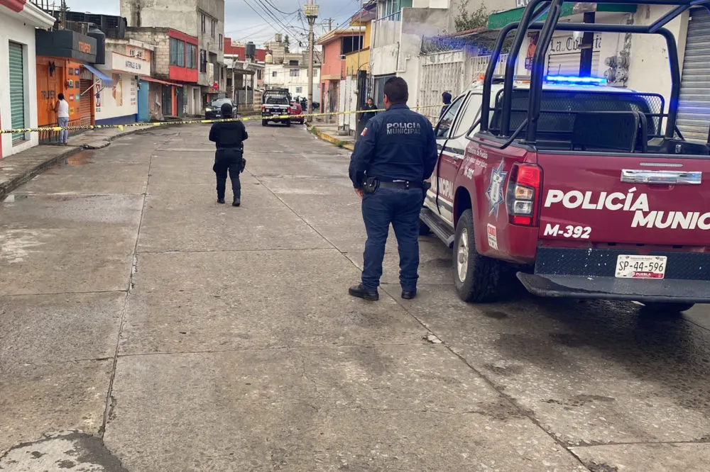 Encuentran bolsas con restos humanos en Cuautlancingo