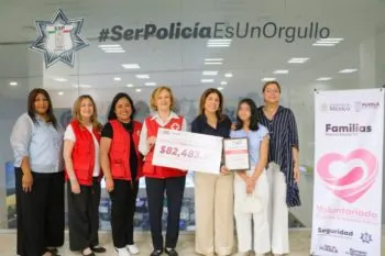 Voluntariado de la SSP Puebla entrega donativo a la Cruz Roja Mexicana