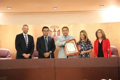 Facultad de Comunicación y Medios Digitales de UPAEP recibe tercera Acreditación por el CONAC