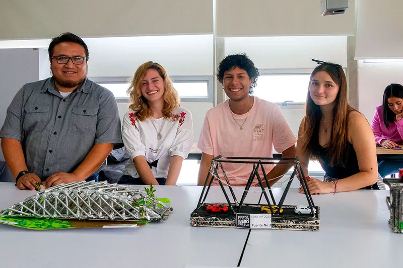 expo-prepa-ibero-puebla