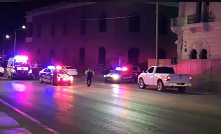 Activan código rojo por ataque en palacio municipal de Guaymas; hay tres muertos