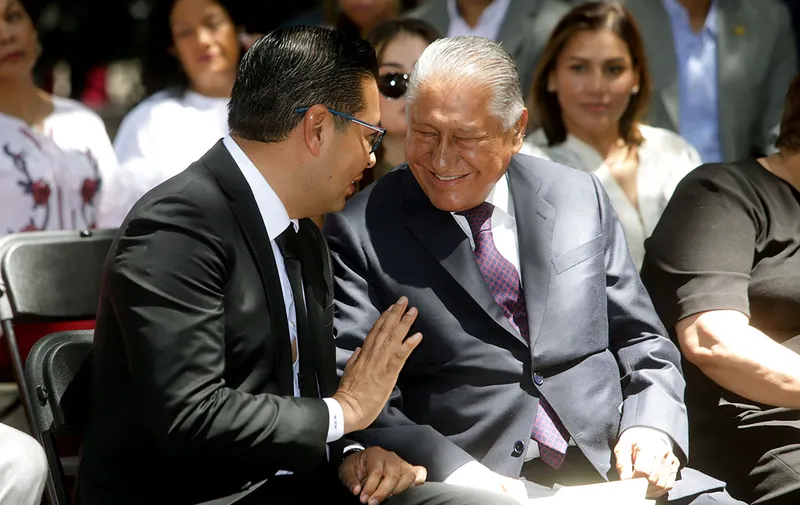 nestor-camarillo-melquiades-morales