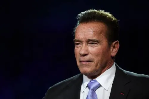 Schwarzenegger es operado por complicaciones cardiacas