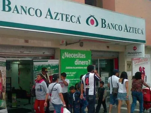 A balazos atacan a tres trabajadores de Banco Azteca  en Izúcar de Matamoros