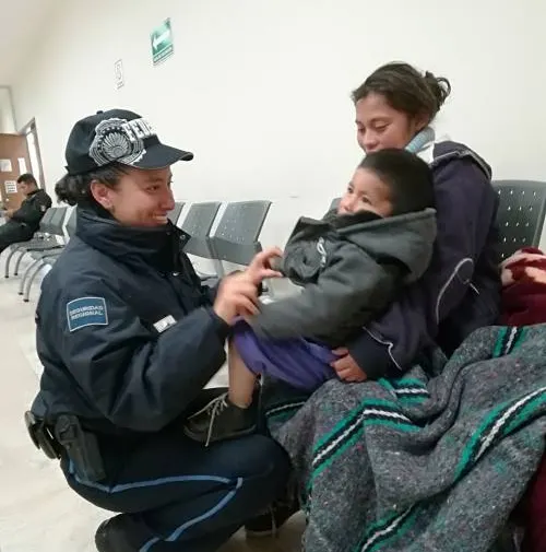 Ladrones roban camioneta con niño de tres años en su interior, ya fue localizado sano y salvo