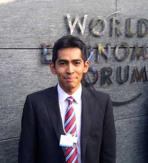Egresado UDLAP participa en el World Economic Forum