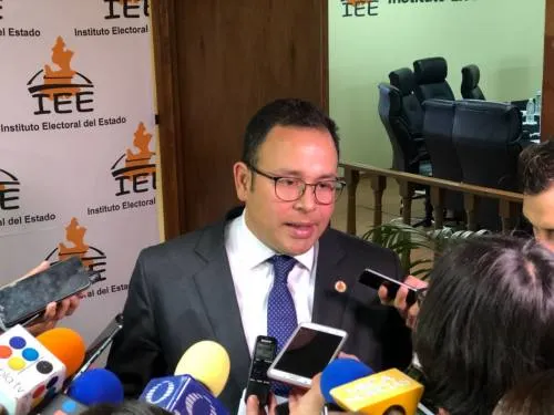 IEE analizará petición de Cárdenas para ampliar plazo y recabar apoyo ciudadano