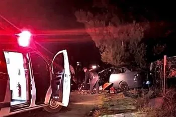 Choque entre auto y tractor deja un muerto en Atlixco; el chofer iba ebrio y armado