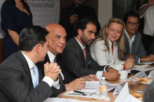 Gobierno y CONACYT realizarán inversión histórica para crear un Centro de Especialidad de Alto Nivel