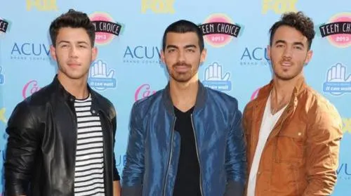 Jonas Brothers planean reencuentro con música nueva y documental, internet explota