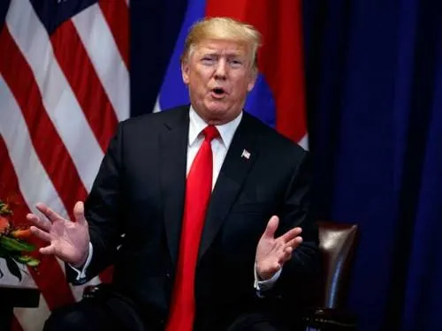 Trump ofrece reunirse con Maduro