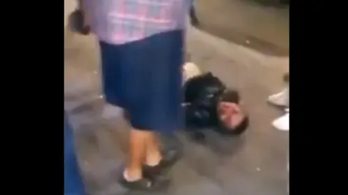Dan golpiza a presunto asaltante en Ecatepec por apuntar pistola contra menor