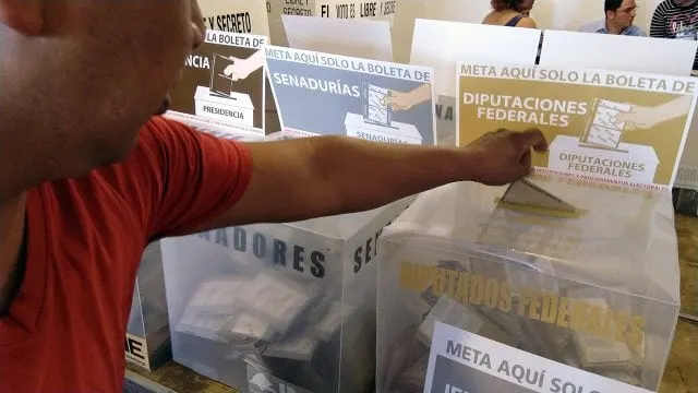 La Puja por la Candidatura a la Alcaldía de Puebla: Navajazos, Balas Perdidas y Patadas