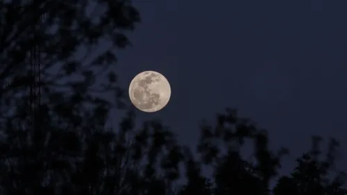 La espectacular primera Luna llena de 2020