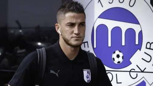 Chivas confirma fichaje de Hiram Mier