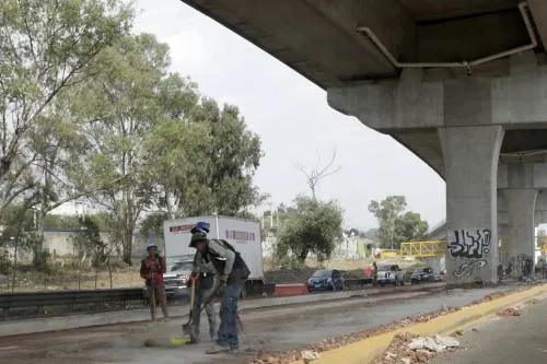 Tercer carril de la autopista México Puebla será concluido en julio: Xabier Albizuri