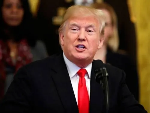 Trump ‘se lava las manos’ sobre delitos de exabogado Cohen