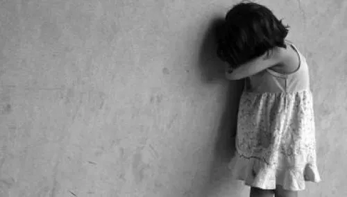 Infante golpeada y abandonada por su madre en Hospital será rescatada por el Gobierno del Estado 