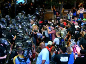 Declaran estado de emergencia en Charlotte