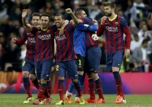 Tres de Messi abonaron a resurgimiento del Barcelona ante Madrid