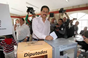 Consuman la sucesión en la BUAP