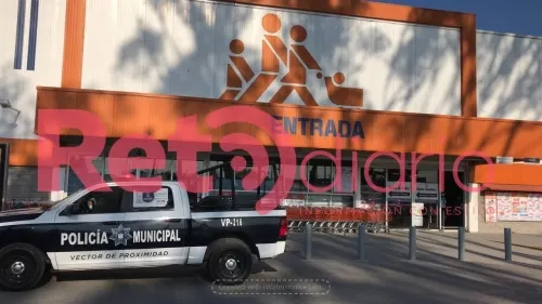 Dan cristalazo a Chedraui de Xonaca