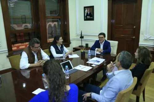 OCDE y SEDESO mantienen agenda conjunta