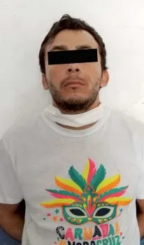 Por robo a tienda de conveniencia, detuvo policía municipal a un hombre
