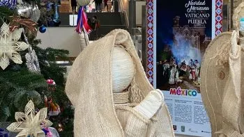 Recrean en el Vaticano “Navidad Mexicana” con artesanías poblanas