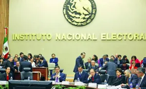 Perfilan multas de 408 millones a partidos
