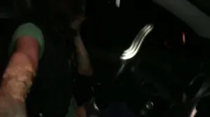 VIDEO: Ebria atropella, vomita y dice que le quieren robar