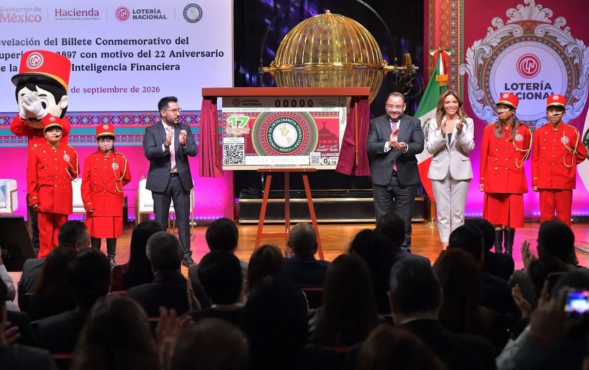 Loteria Nacional Billete Conmemorativo Uif