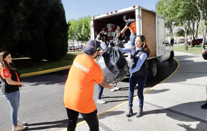 smdif-puebla-concluye-colecta-de-articulos-en-apoyo-a-turquia-y-siria