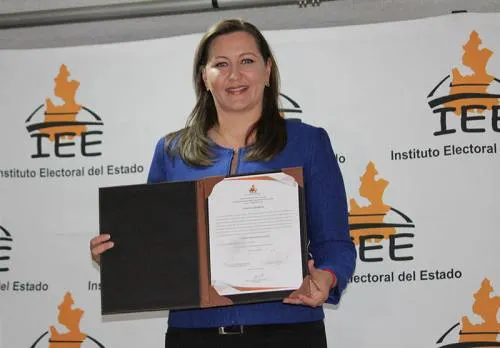 El tiempo pone a cada quien en su lugar (Martha, primera mujer en gobernar Puebla)