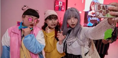 Tik Tok, la adictiva aplicación móvil más descargada en todo el mundo