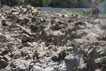 Exhorta Gobierno de Puebla a la constructora de la nueva sede del Congreso a cumplir pago a proveedores