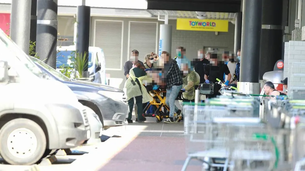 Nueva Zelanda sufre ataque terrorista, hay 6 heridos 