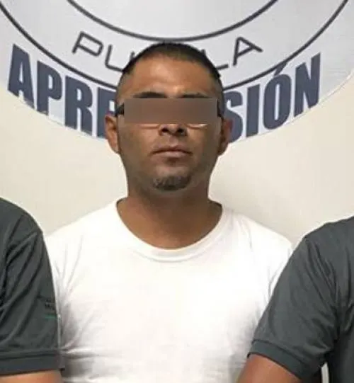 Arrestan en Puebla a profesor de inglés por abuso sexual de dos menores de edad