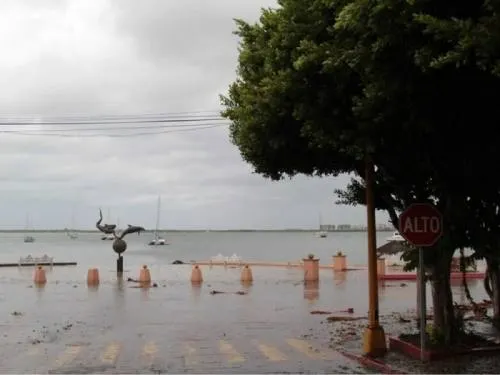 Lluvias y fuertes vientos amenazan al país este domingo
