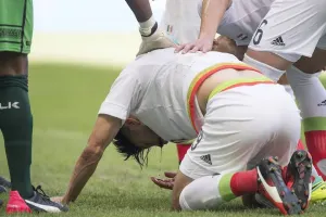 Se fracturan dos jugadores de la Selección Mexicana de Futbol