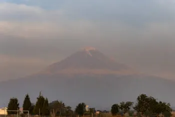 Reporte de actividad del volcán Popocatépetl y calidad del aire en Puebla