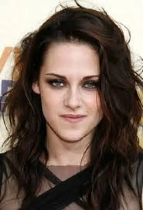 Kristen Stewart se cuela a una boda con su novia