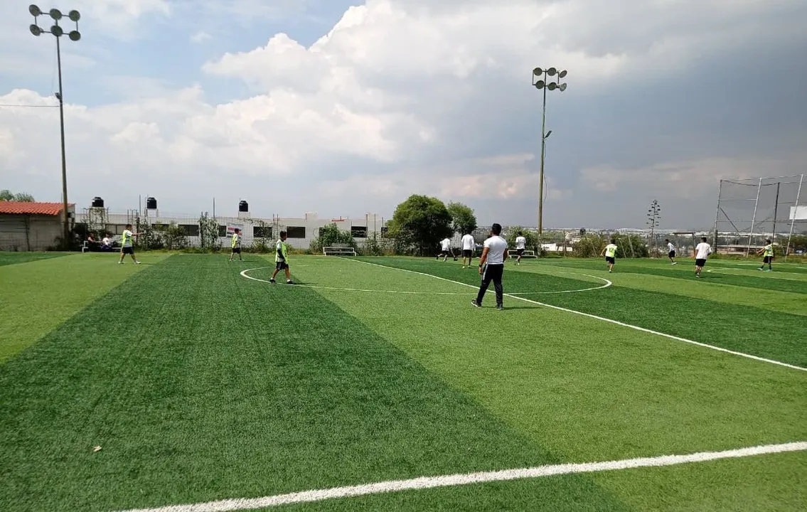 Con una inversión de 317 mil pesos, rehabilitan sanitarios en el Campo Deportivo "El Hoyo" en Puebla