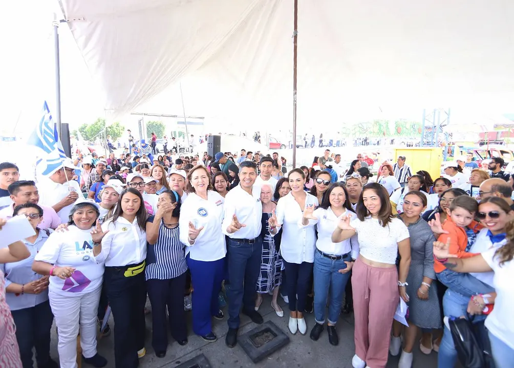 Plan Integral presentado por Eduardo Rivera contempla seis acciones principales para las mujeres en Puebla