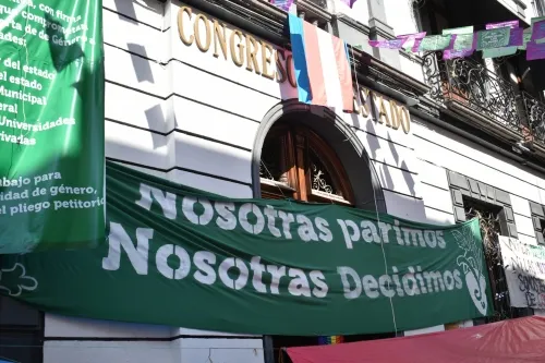 Organizaciones nacionales podrían participar en el debate de la despenalización del aborto en Pueb