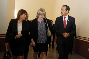 En la BUAP no existe inestabilidad: Alfonso Esparza
