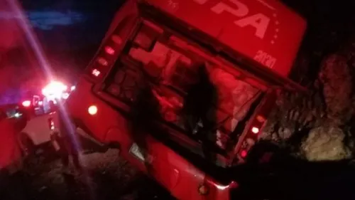 Accidente de autobús en Chiapas deja al menos 13 muertos y 25 heridos