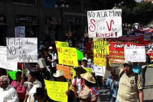 Serranos exigen a SGG diálogo para frenar proyectos de muerte