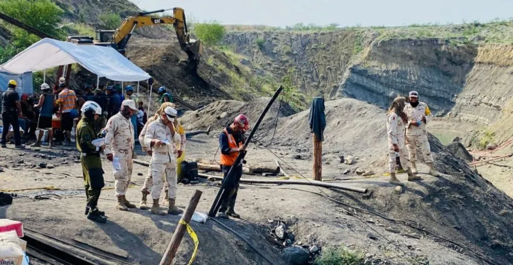 Rescatan el séptimo y último cuerpo de minero, en Coahuila